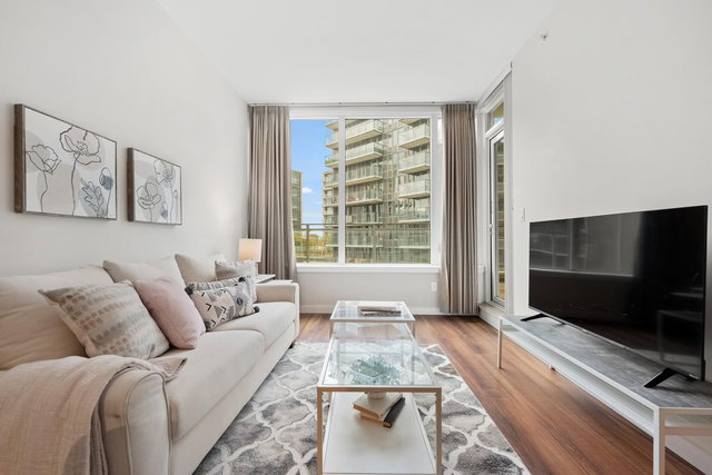 808 - 8628 Hazelbridge Way