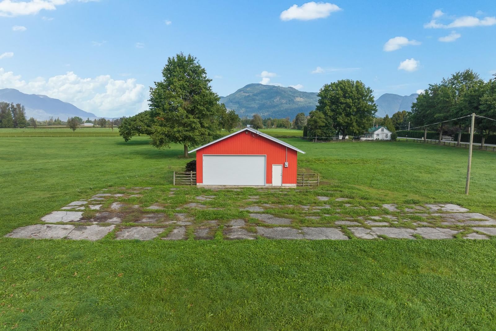 Listing Image 13