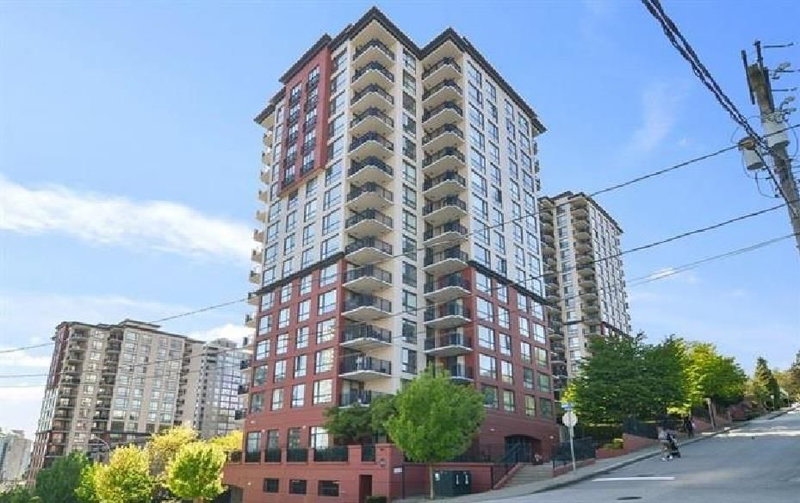 1204 - 813 Agnes Street