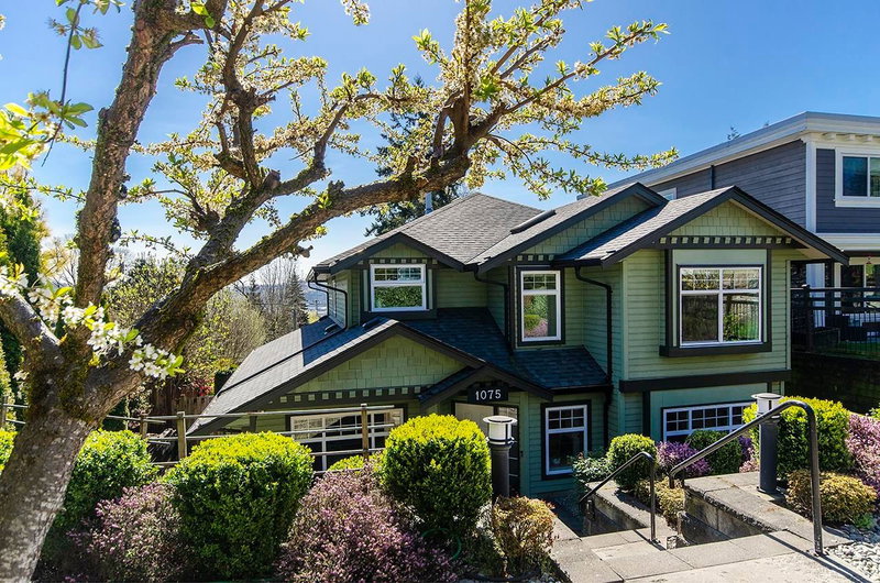 1075 Adderley Street, North Vancouver, V7L 1T4 | Image 2