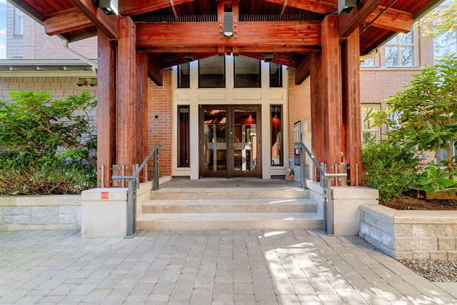 1217 - 4655 Valley Drive