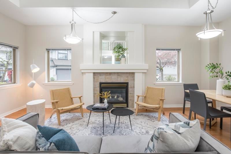 3387 King George Boulevard #7, Surrey, British Columbia