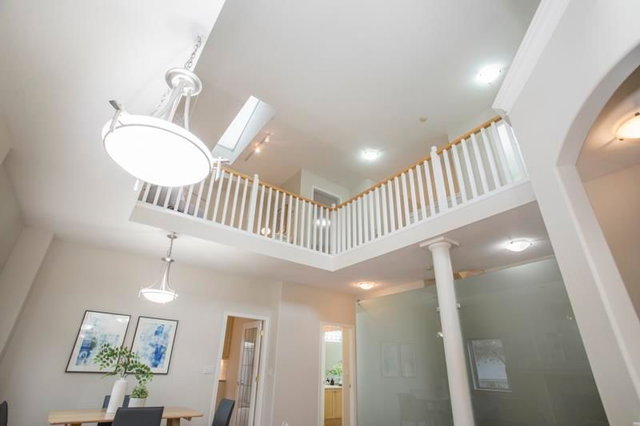 7 - 3387 King George Boulevard