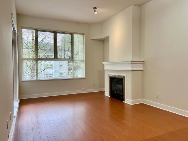 1314 - 4655 Valley Drive