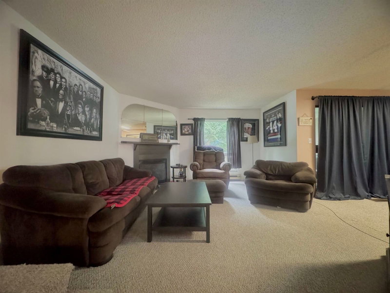10589 Holly Park Lane