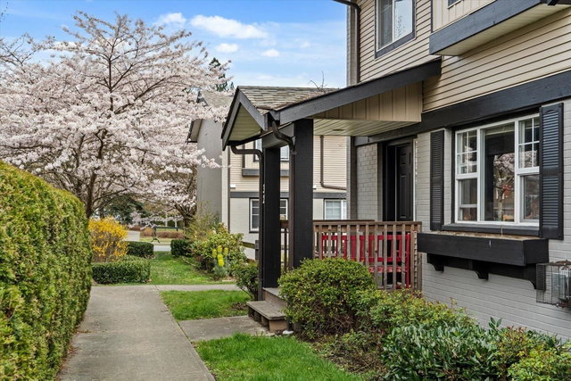 32 - 45535 Shawnigan Crescent