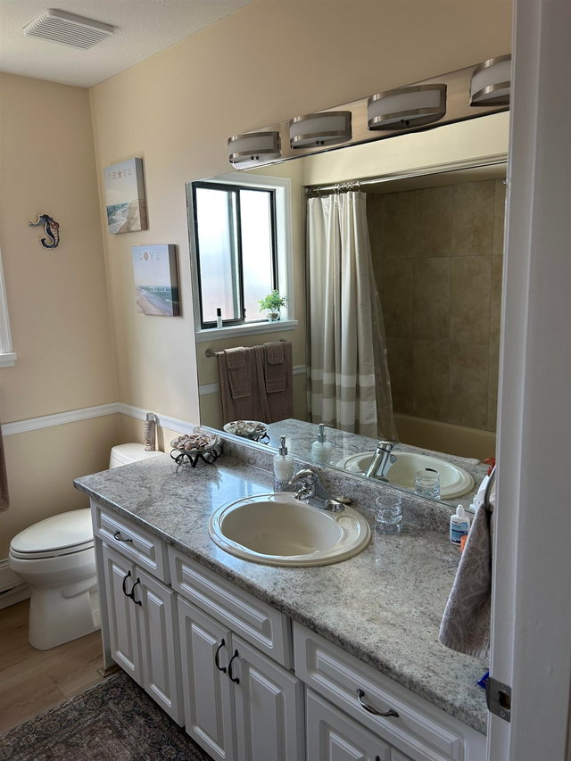 32 - 32718 Garibaldi Drive