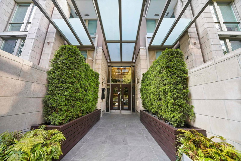 1055 Richards Street #1708, Vancouver, British Columbia