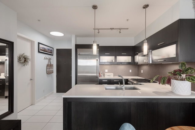 520 - 3333 Main Street