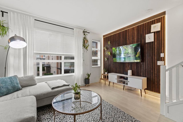 41 - 20857 77a Avenue