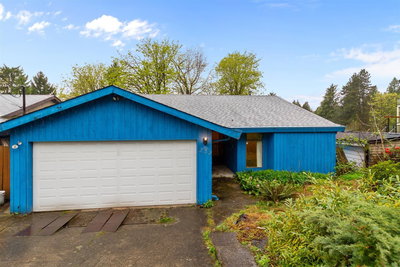 252 Montgomery Street | Coquitlam | Image