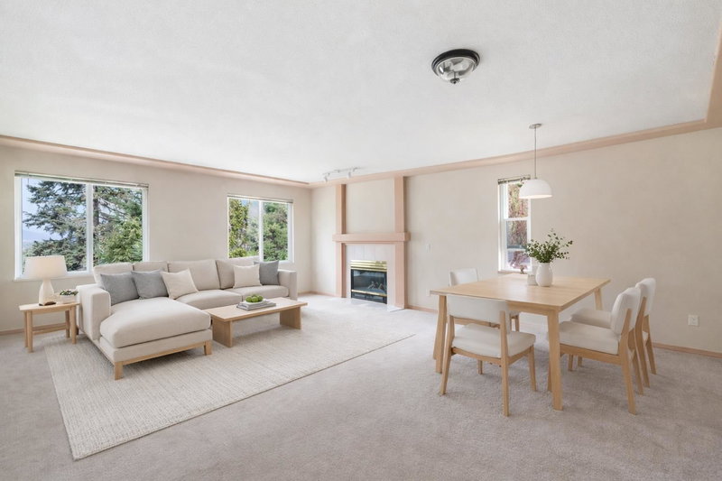 15488 27a Avenue, Surrey, V4P 1E9 | Image 2