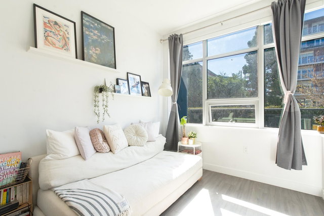 106 - 523 King Edward Avenue W