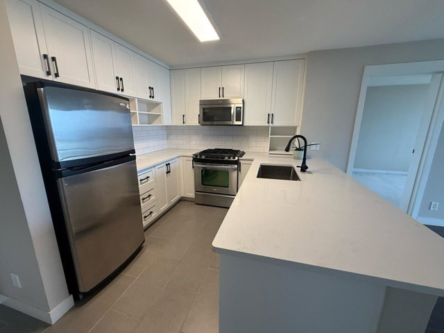 1103 - 9171 Ferndale Road