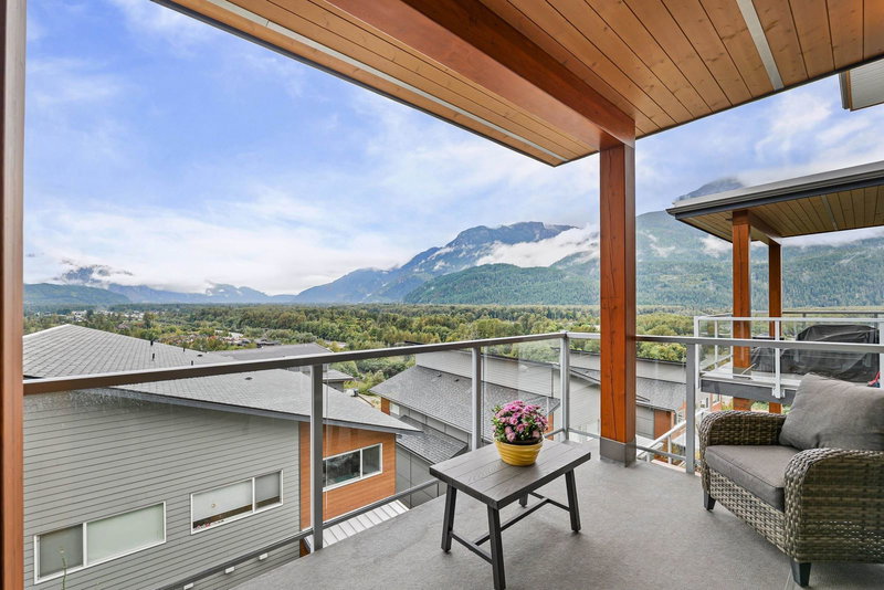 41365 Skyridge Place #5, Squamish, British Columbia