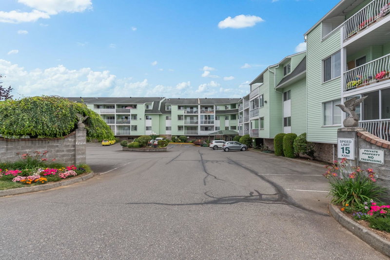 217 - 31850 Union Avenue, Abbotsford, V2T 4V2 | Image 2