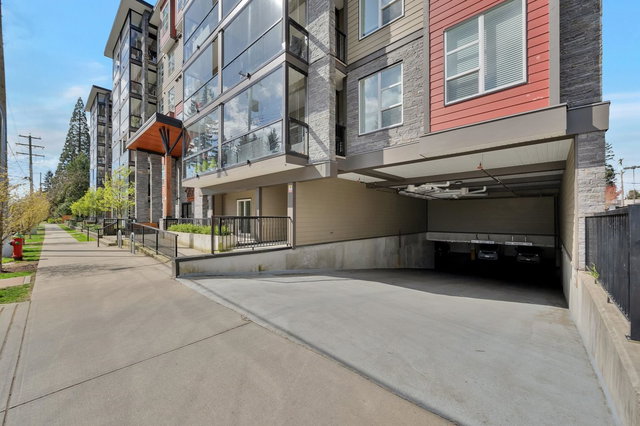 302 - 2649 James Street