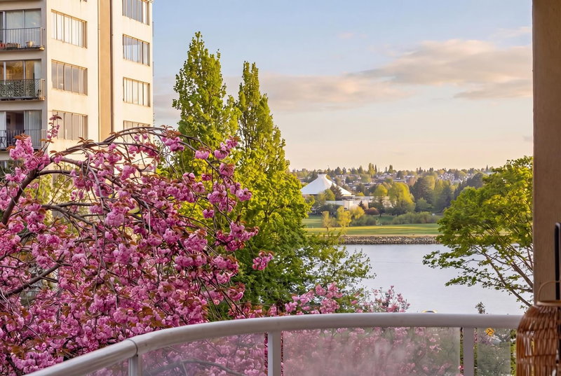 1406 Harwood Street #302, Vancouver, British Columbia