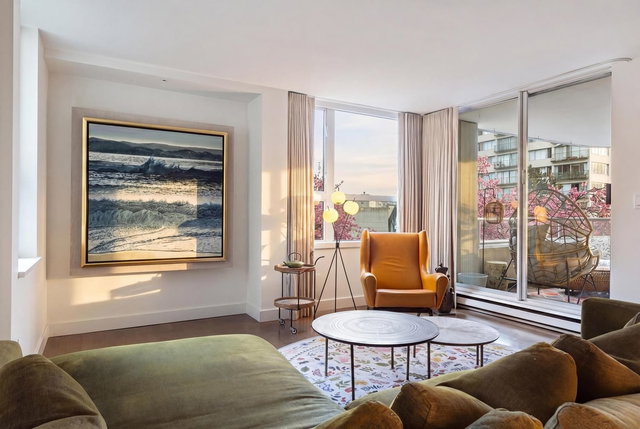 302 - 1406 Harwood Street