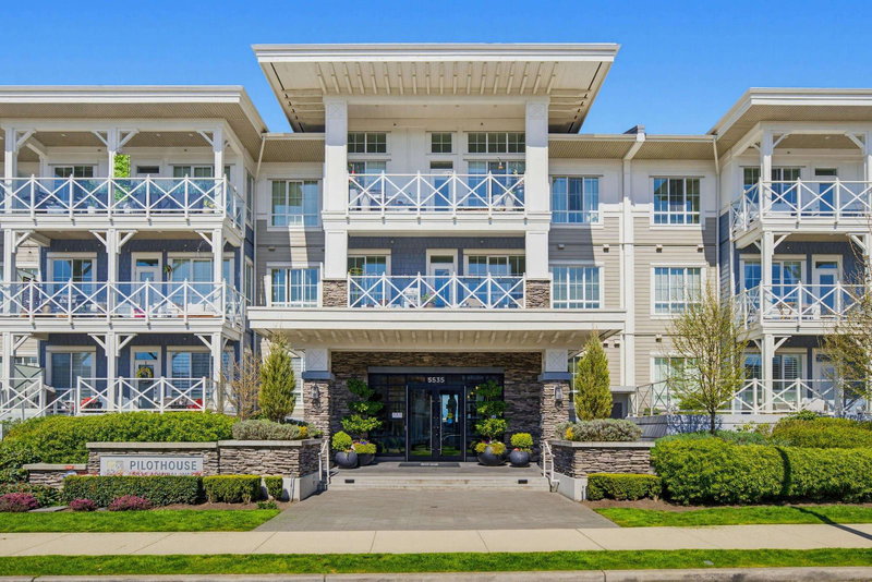 220 - 5535 Admiral Way, Ladner, V4K 0E3 | Image 2