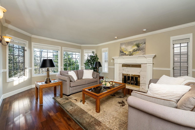 408 Riverview Crescent, Coquitlam, V3C 4X8 | Image 3