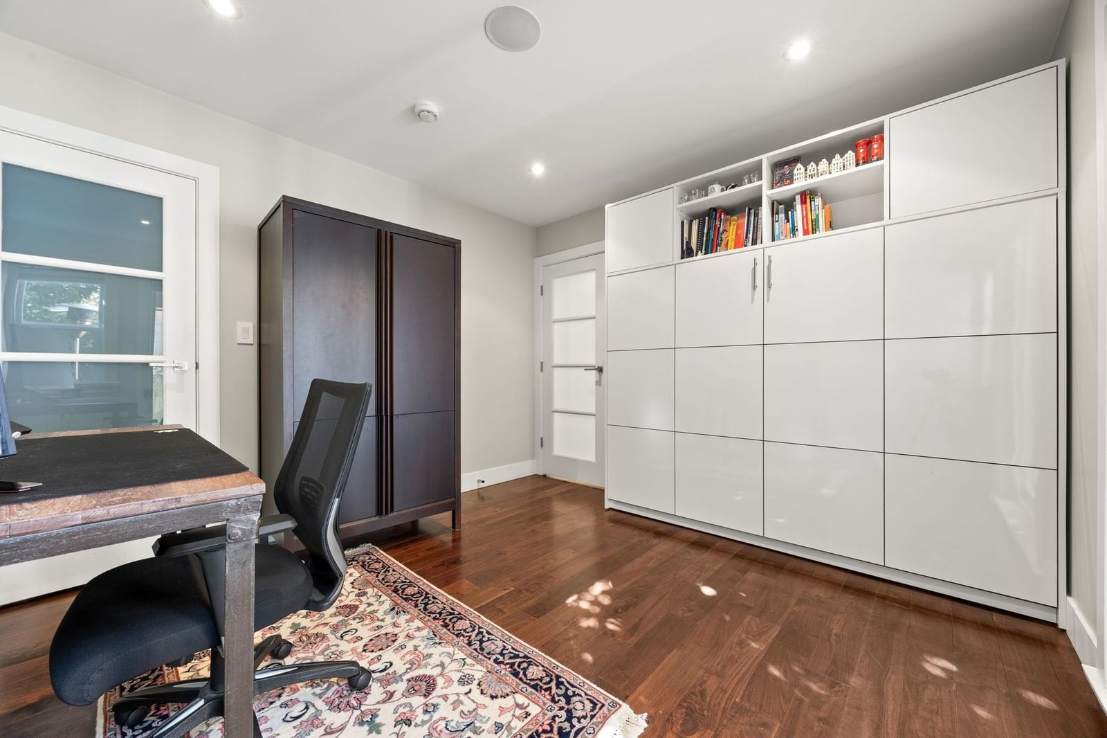 Listing Image 18