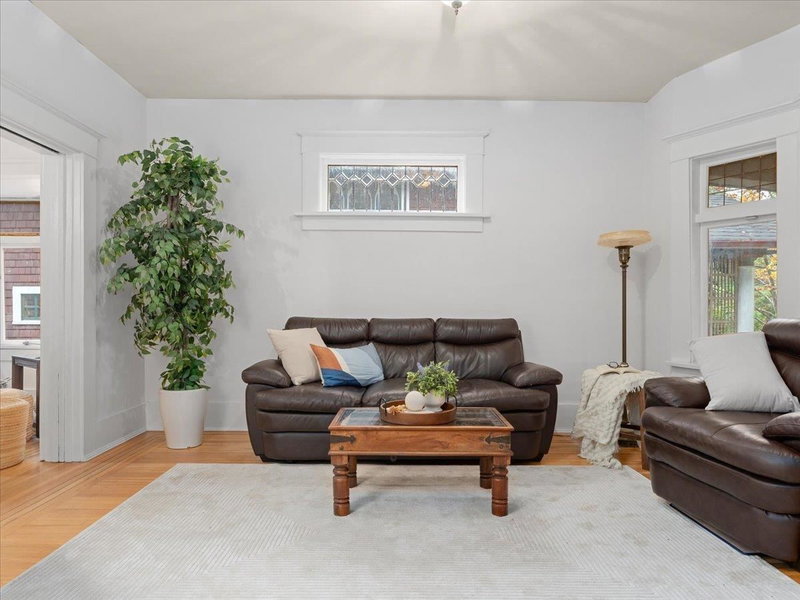 2648 Templeton Drive, Vancouver, V5N 4W3 | Image 3