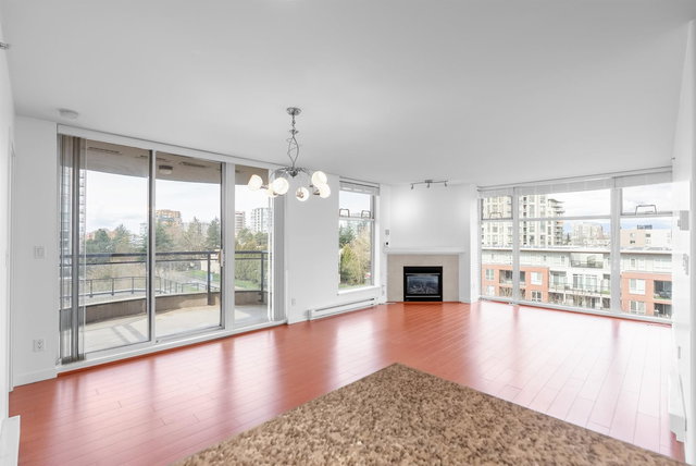 706 - 8460 Granville Avenue