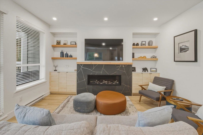 16 - 4628 Blackcomb Way, Whistler, V0N 1B4 | Image 3