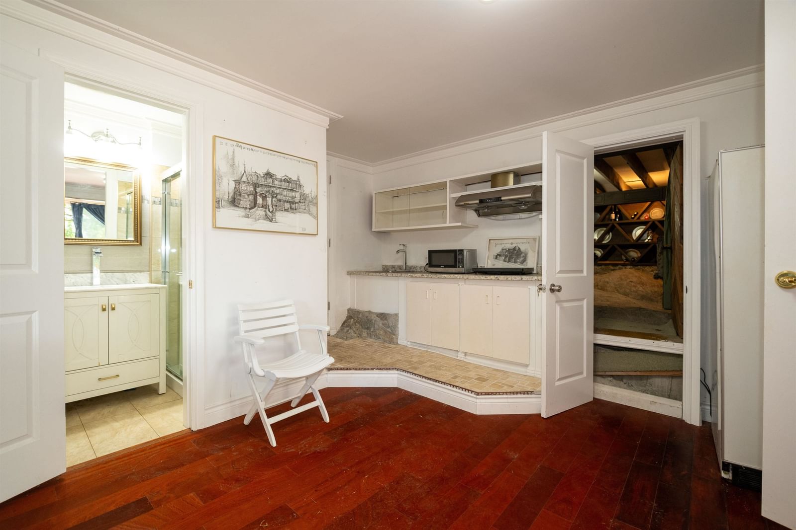 Listing Image 22