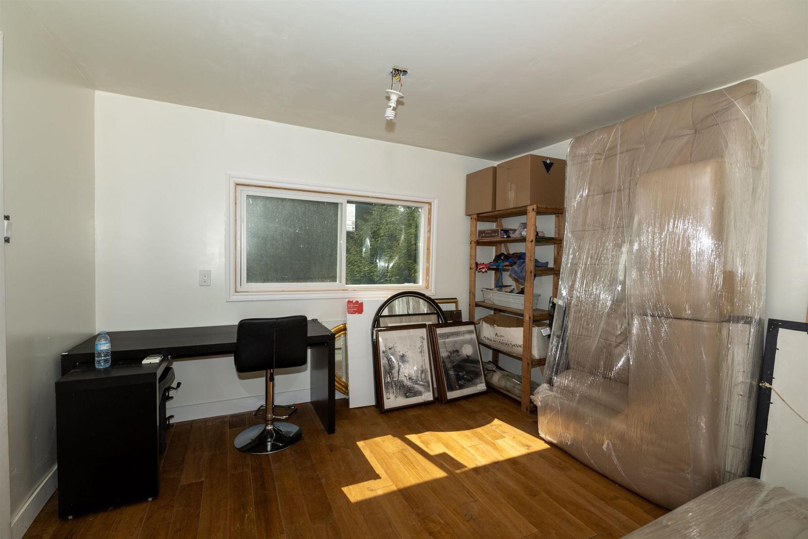 Listing Image 33