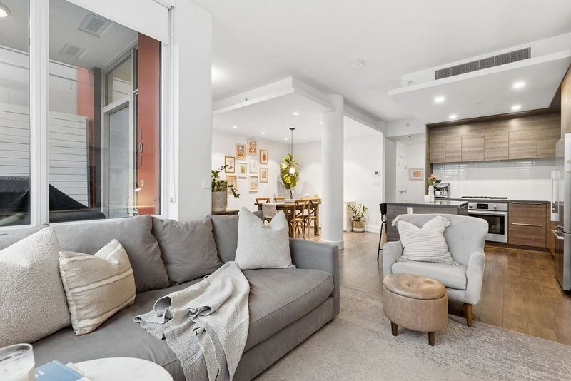 1550 Fern Street #101, North Vancouver, British Columbia