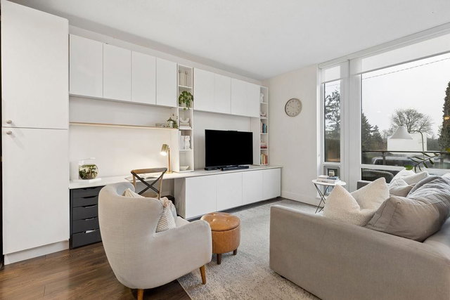 101 - 1550 Fern Street