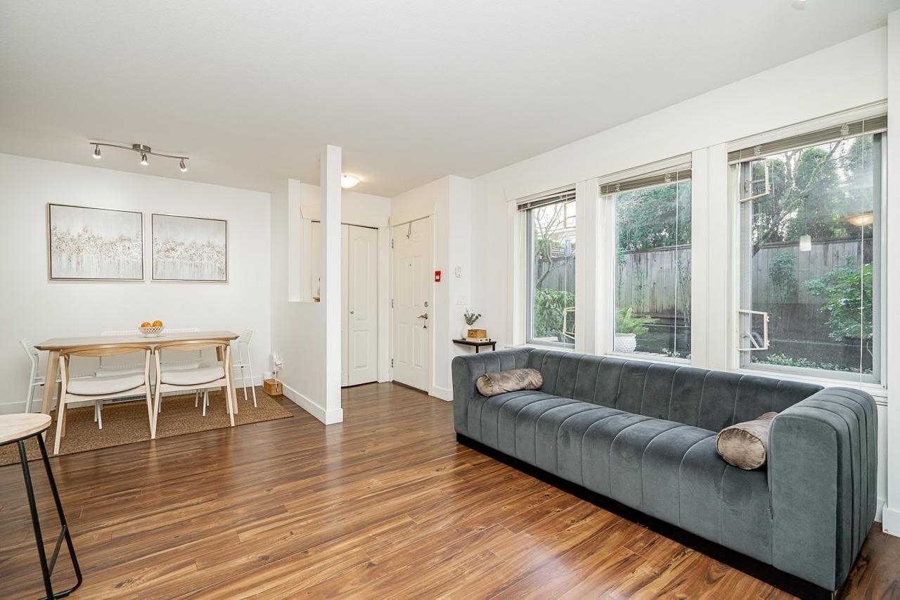 Listing Image 9