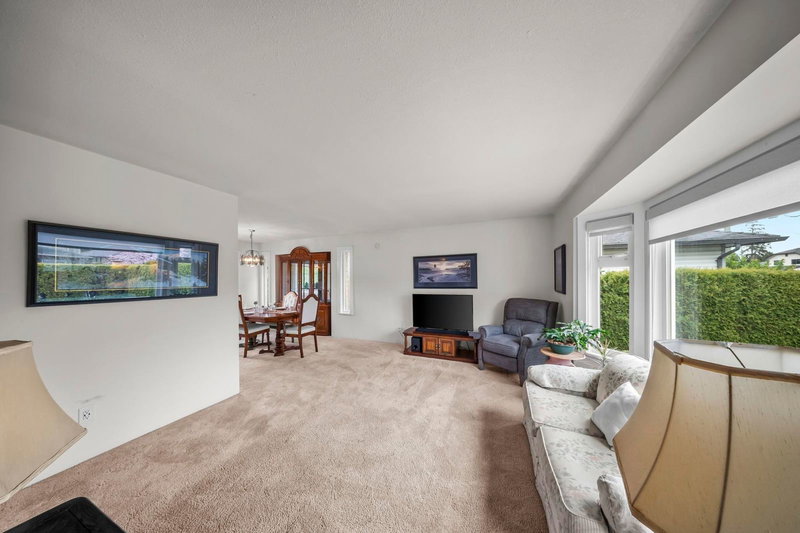 11854 Blakely Road, Pitt Meadows, V3Y 1H5 | Image 3