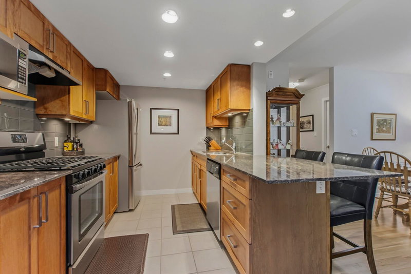 416 - 1212 Main Street, Squamish, V8B 0S4 | Image 3