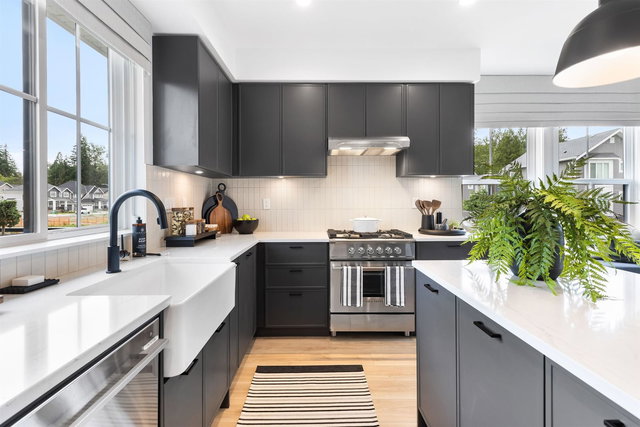 49 - 7918 204b Street