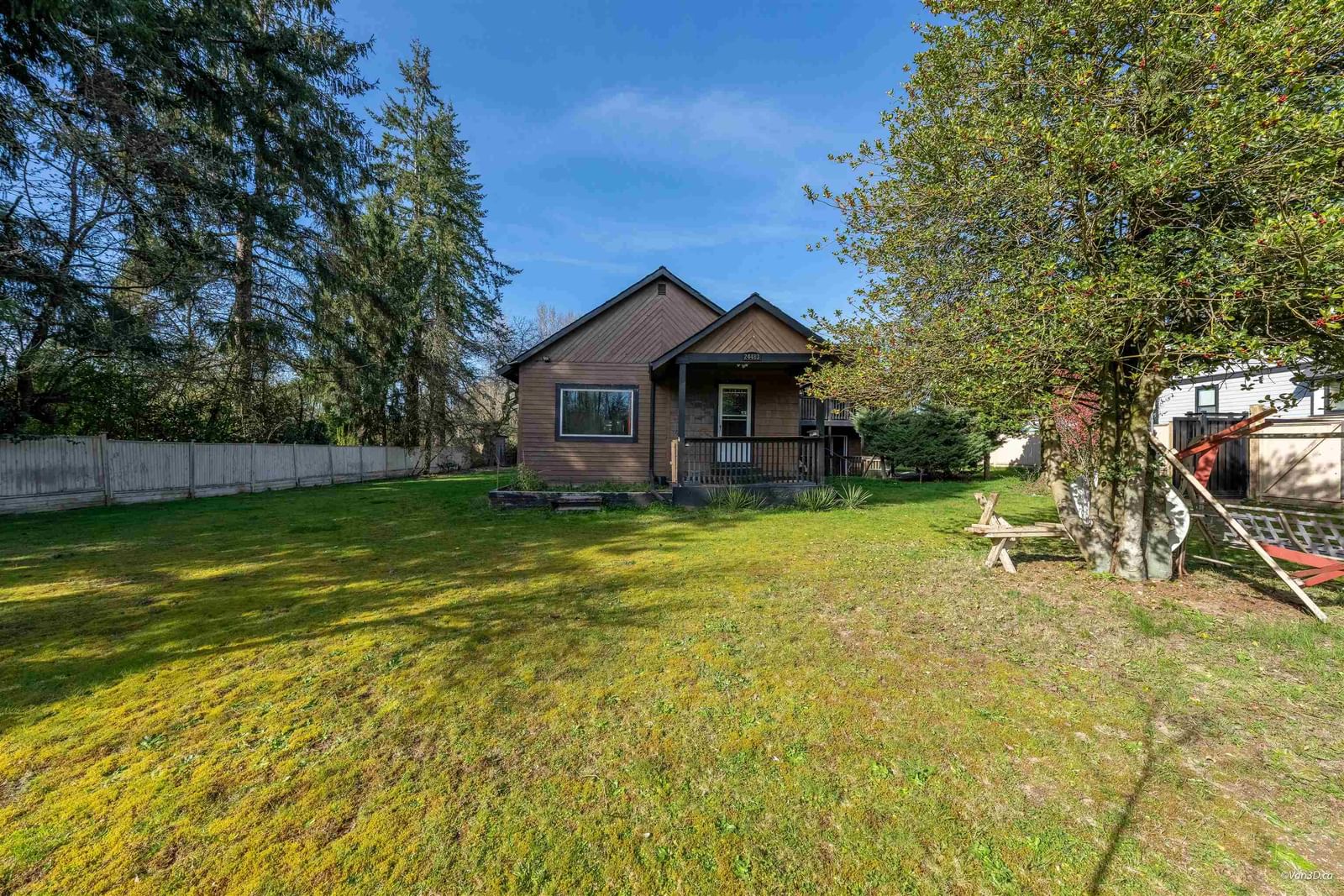Listing Image 4
