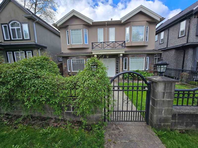 3462 Worthington Drive, Vancouver, V5M 3X9 | Image 2