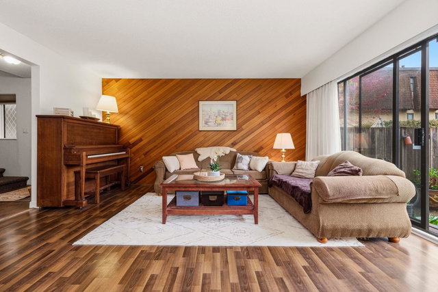 841 Old Lillooet Road