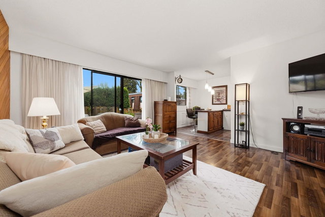 841 Old Lillooet Road