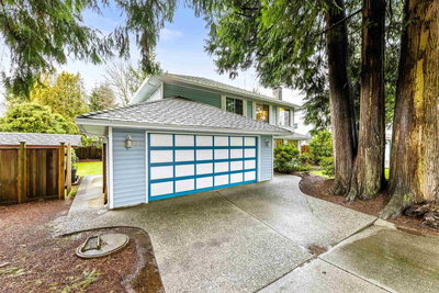 11077 154 Street | Surrey | Image