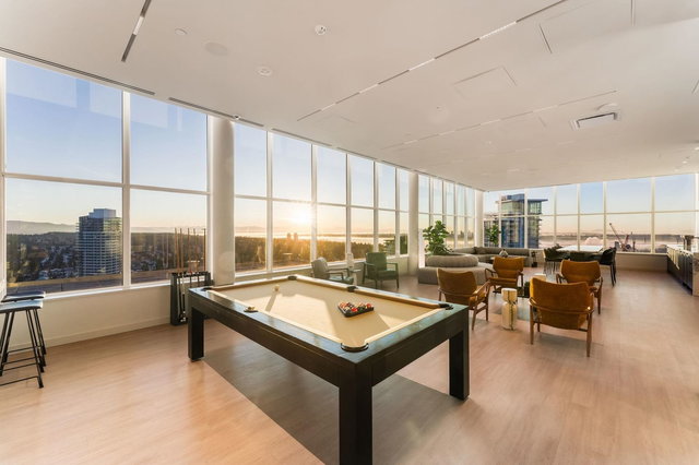 2008 - 720 Farrow Street