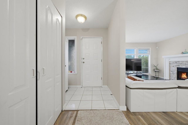 1155 Esperanza Drive