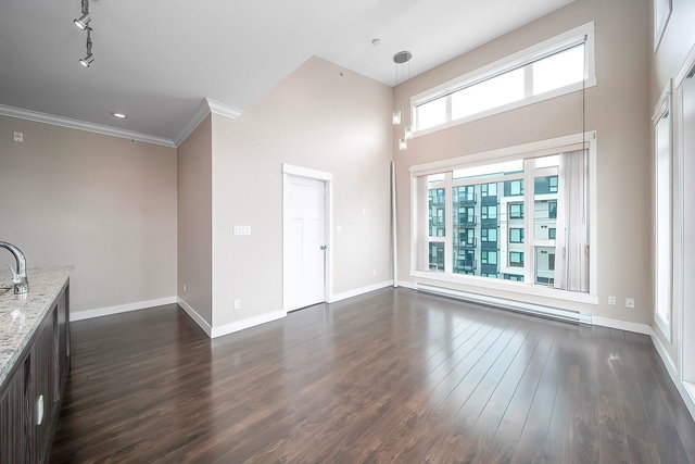 403 - 6888 Royal Oak Avenue