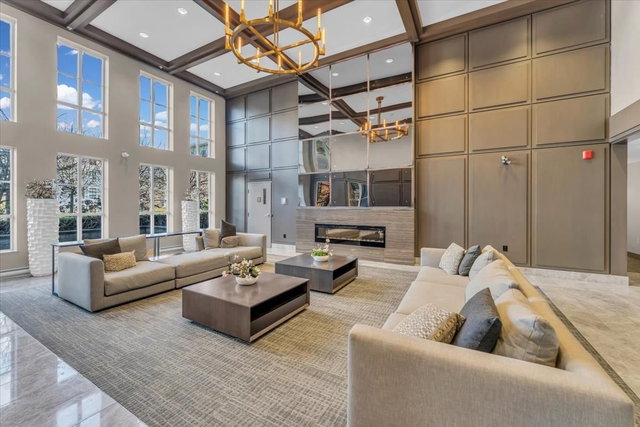 305 - 15137 33 Avenue