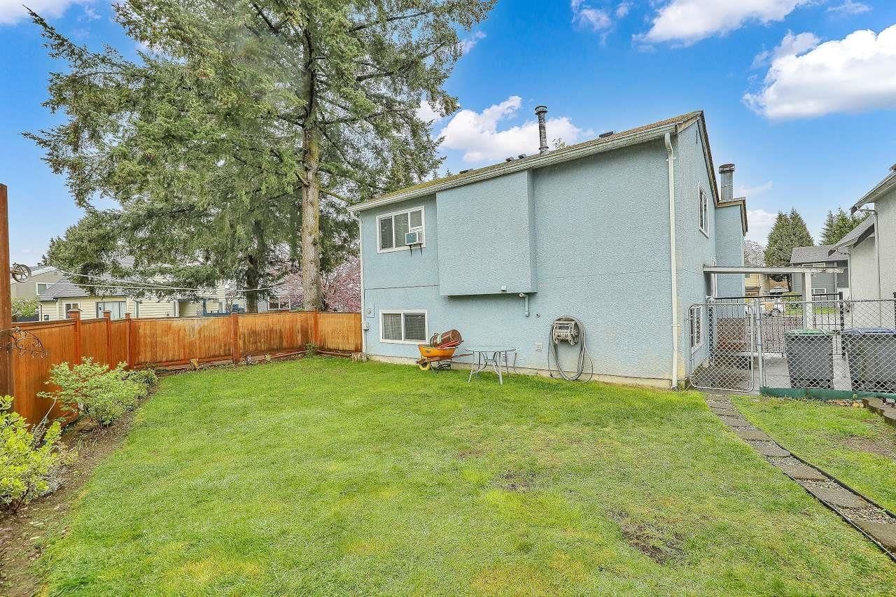 Listing Image 3