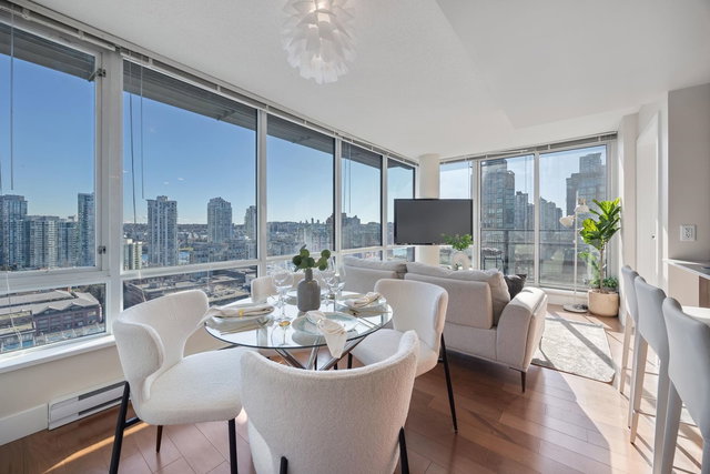 1801 - 1088 Richards Street