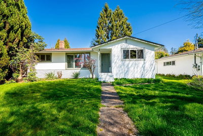 15405 Semiahmoo Avenue | White Rock | Image