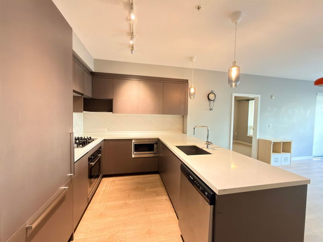 115 - 9333 Tomicki Avenue